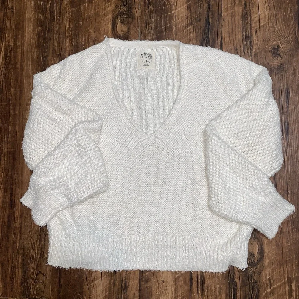 Free People Cream Slouchy V Neck Pullover Theo Sweater Womens Small